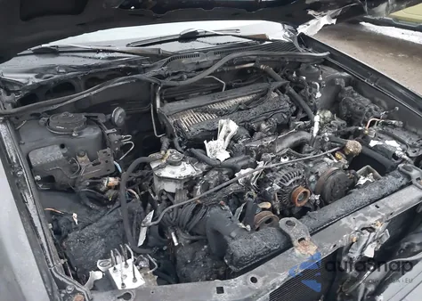 2004 Subaru Forester 2.5Xt из США, поврежденный, VIN JF1SG69624H749877